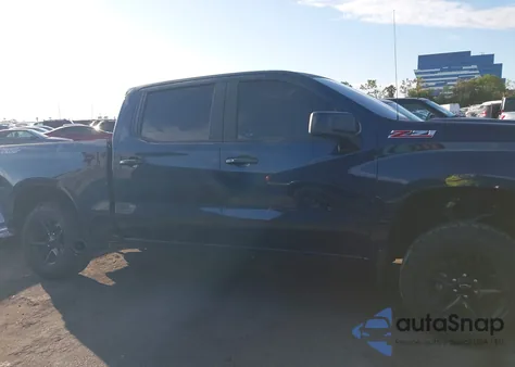 2021 Chevrolet Silverado 1500 4Wd Short Bed Lt Trail Boss z USA, uszkodzony, nr VIN 1GCPYFED0MZ426052